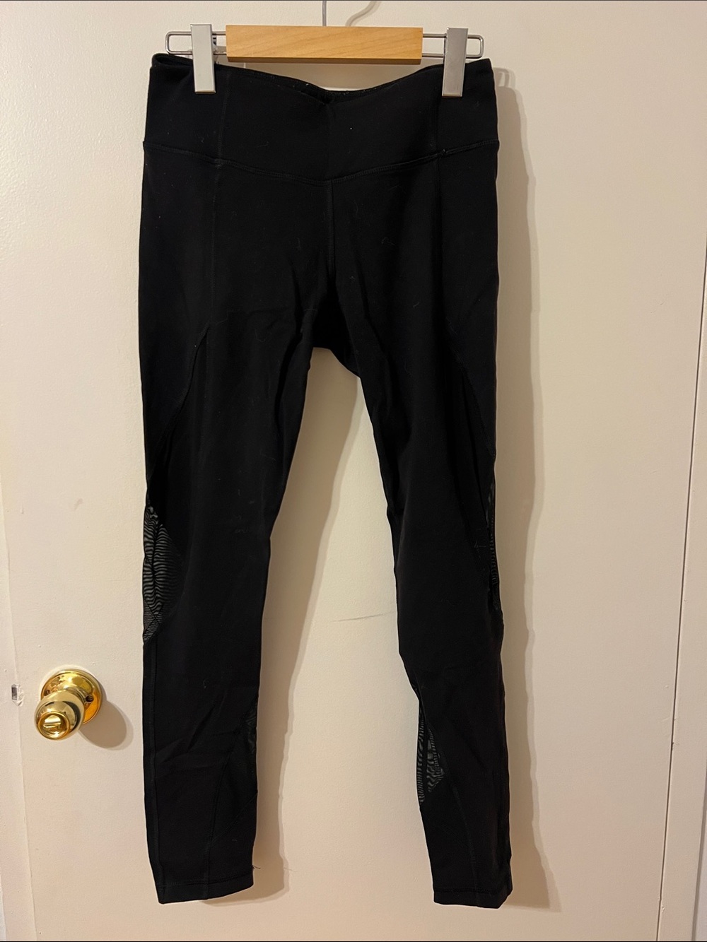 TNA Black High-Rise Mesh Panel Leggings
